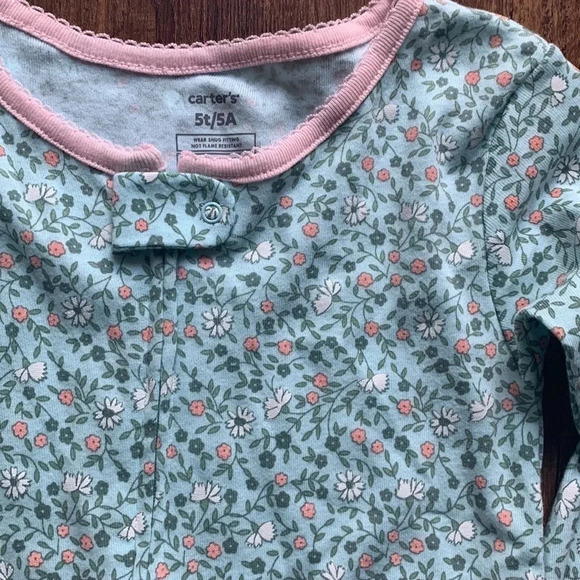Carter’s Floral Pajamas Onesie 5T - Picture 3 of 7